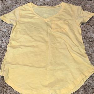 Short sleeve v-cut shirt